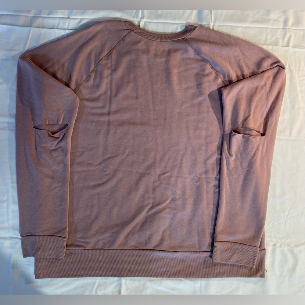 Beyond Yoga  pullover cut out elbow (intended) pink Size L  EUC - Picture 5 of 9